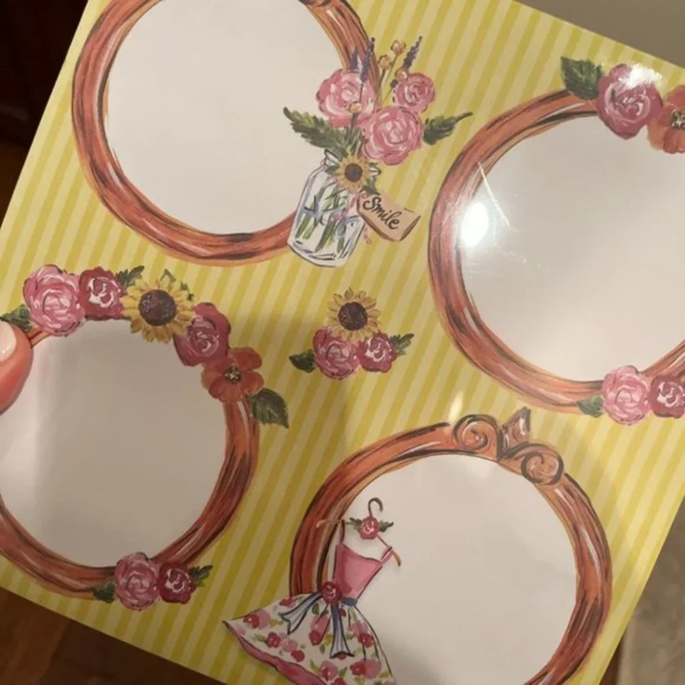 Note Pad‎ / Desk Pad / Floral Themed (80 sheets / new)